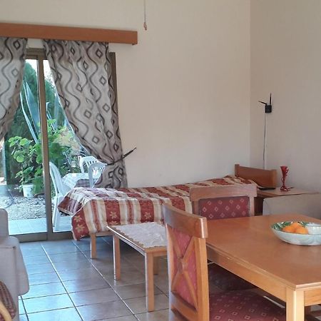 Natasha'S Apartments Paphos Luaran gambar