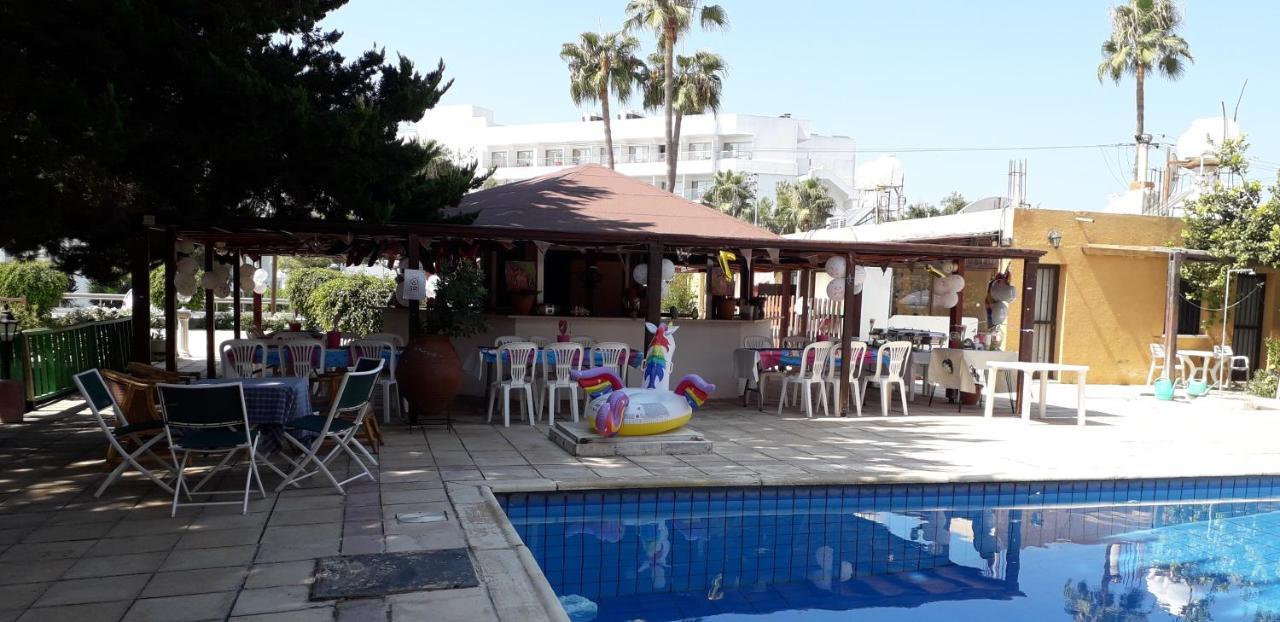 Natasha'S Apartments Paphos Luaran gambar